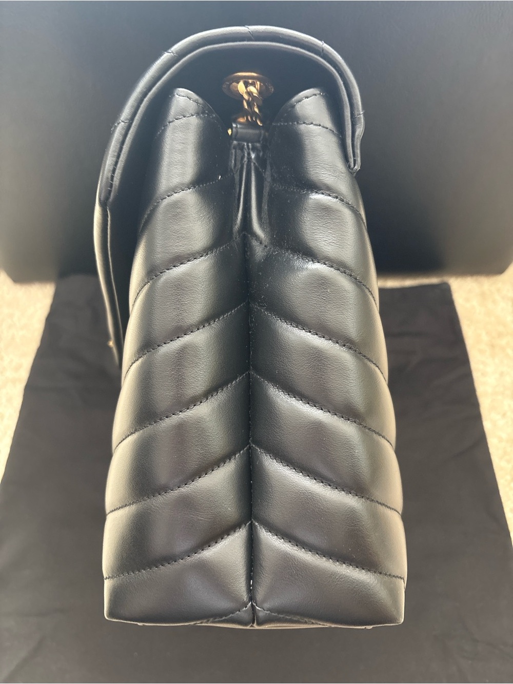 Saint Laurent Black Quilted Chevron Leather Shoulder Bag with Gold YSL Logo - Picture 3 of 15